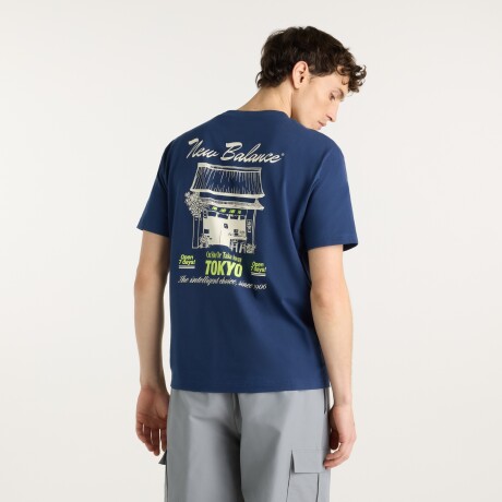 Remera New Balance de Hombre - Grab a Bite - MT62D8CENNY BLUE