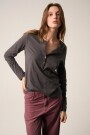REMERA BOY FLAMA Gris