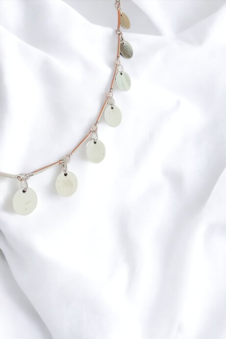 Collar con círculos Collar con círculos