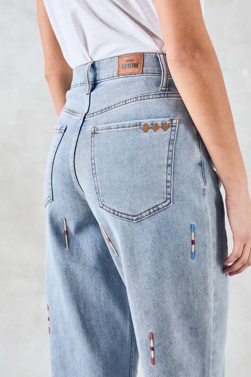 Jean Wide Bordado Jean