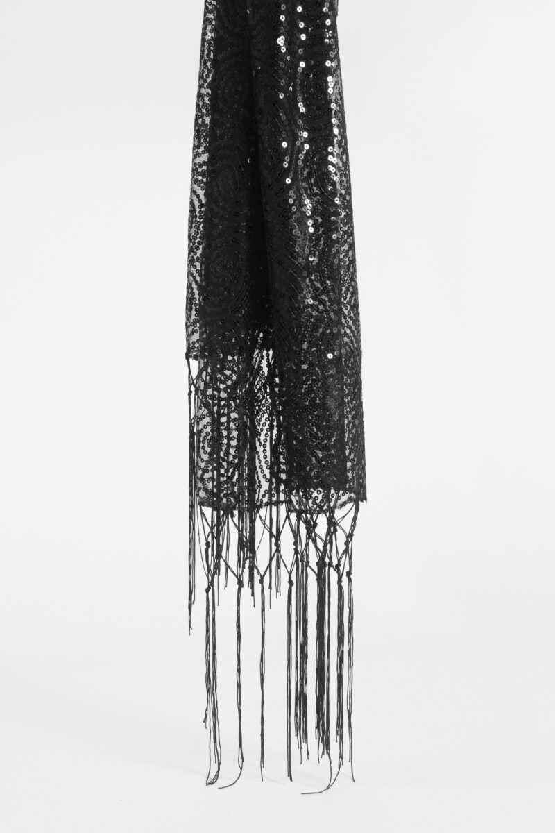 Pañuelo con brillos y flecos negro