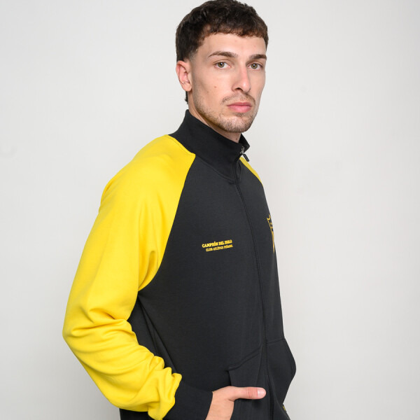 CAMPERA SIGLO Peñarol Licencias Hombre 023