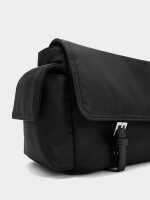 Bolso Bandolera De Nylon Con Solapa negro