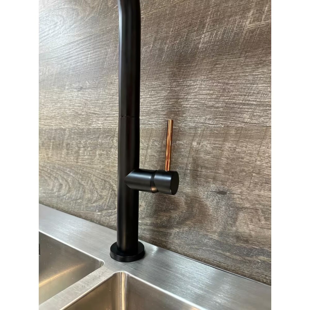 Grifería de cocina Monocomando de mesada extensible Negro mate Grifería De Cocina Monocomando De Mesada Extensible Negro Mate