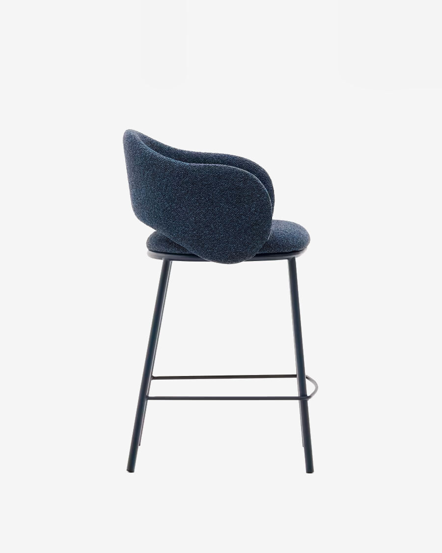 Taburete Maina de chenilla azul y patas de acero con acabado azul FSC Mix Credit 65 cm