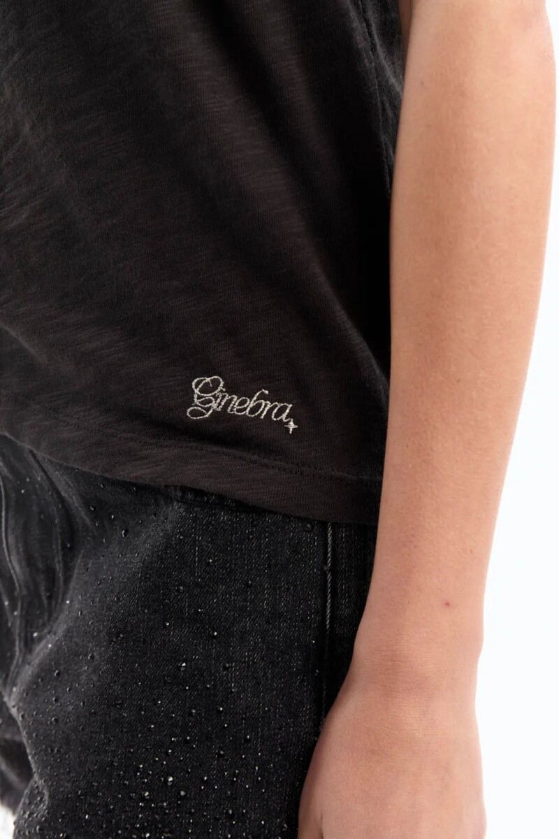 REMERA ARUBA Negro