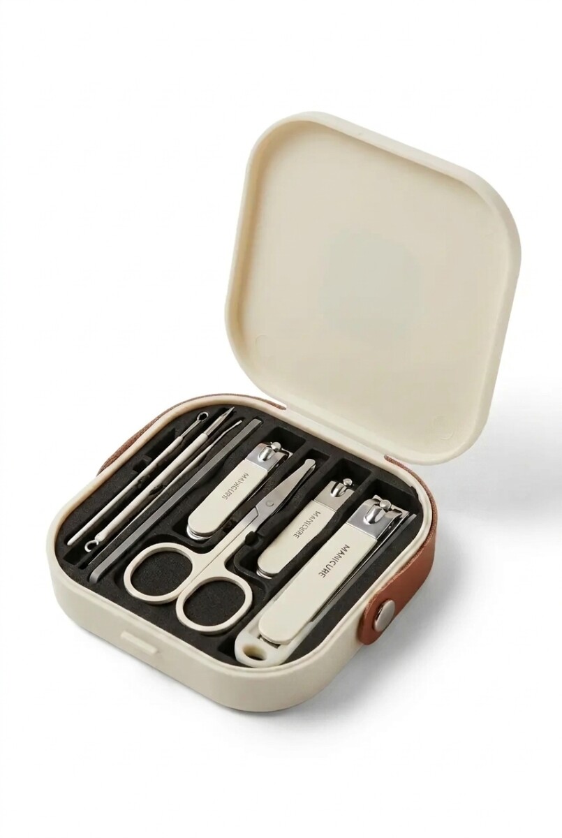Set de manicure 8 piezas - blanco 
