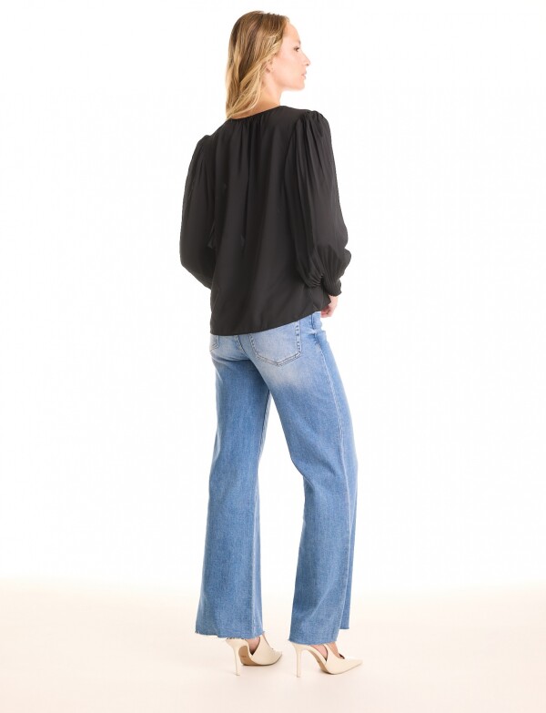 Blusa Gasa Plisada NEGRO