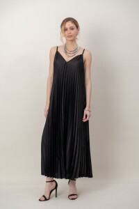 VESTIDO LLAMA Negro