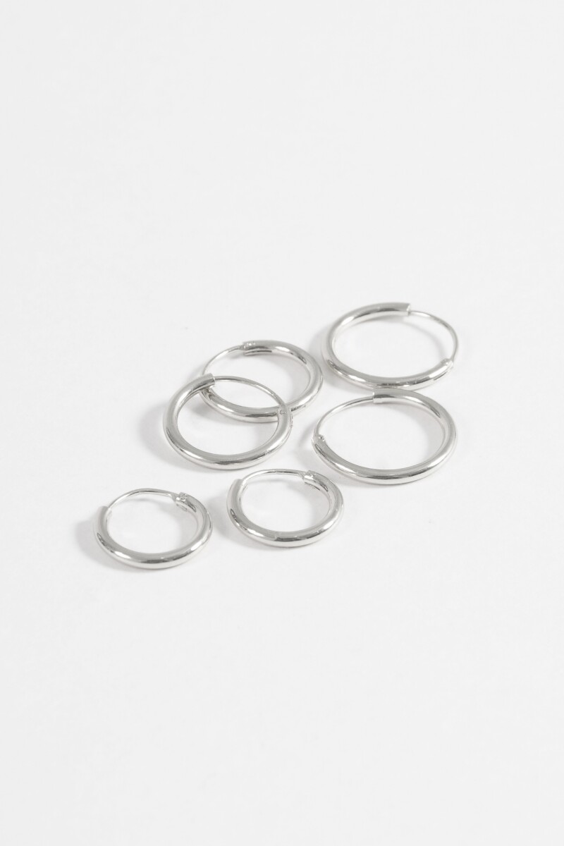 Set de aros pequeños plateado