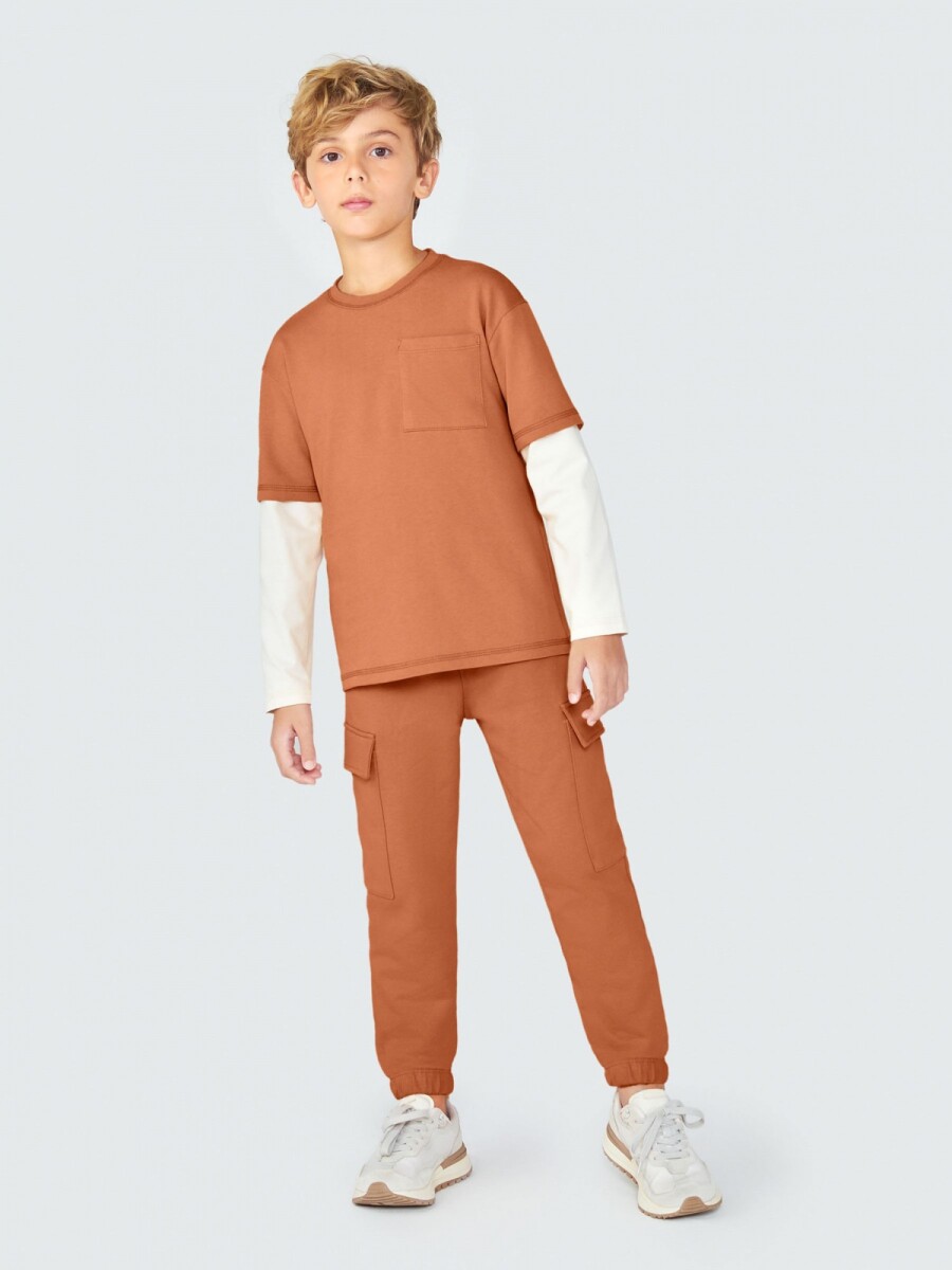 PANTALÓN BABUCHA INFANTIL CON BOLSILLOS - MARRÓN 