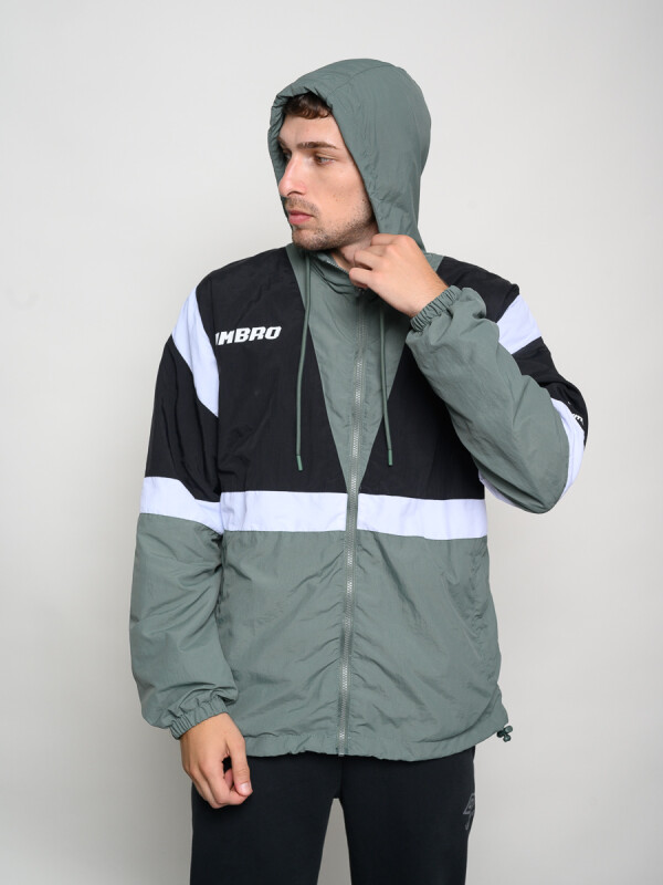 CAMPERA NYLON PULSE Umbro Hombre V29