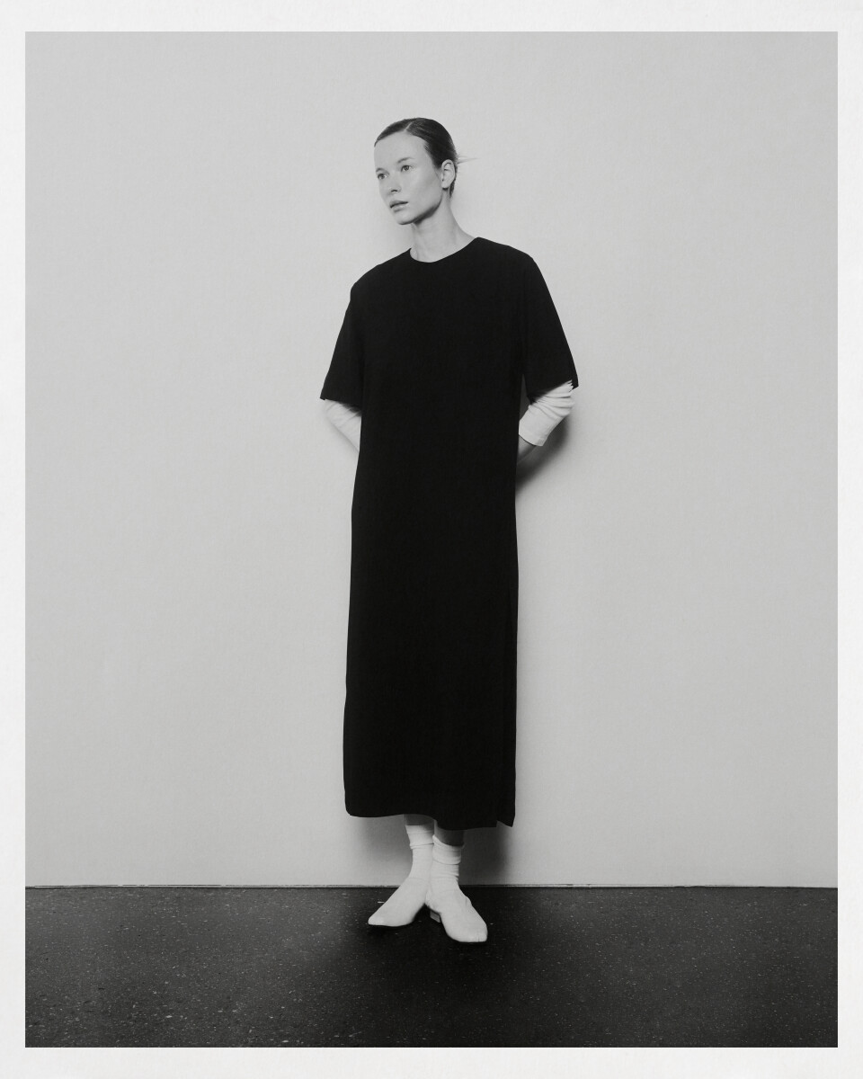 0055 COTTON DRESS CON MANGA 