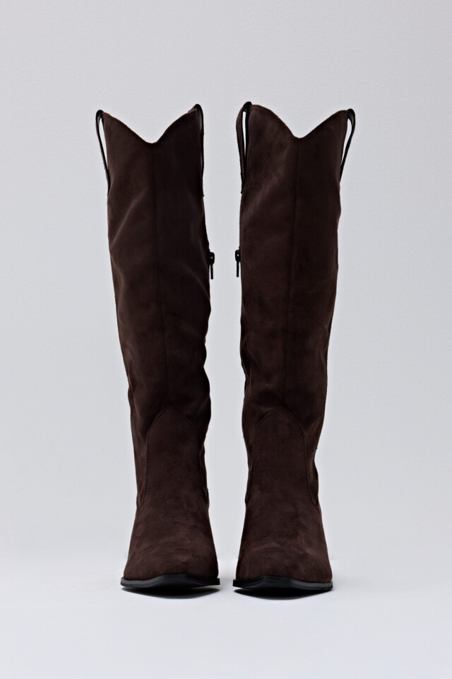 Bota caña alta de suede chocolate