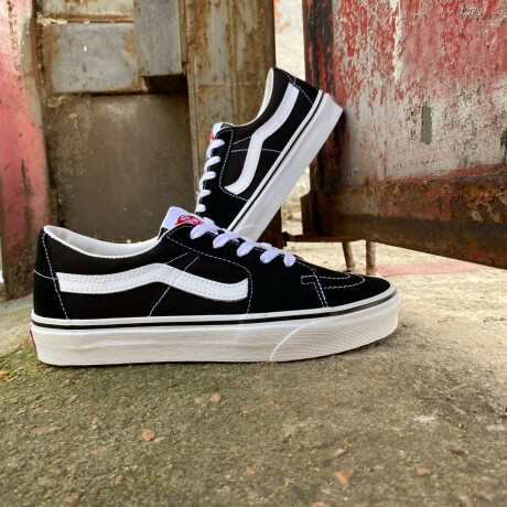 VANS SK8 LOW Black/White