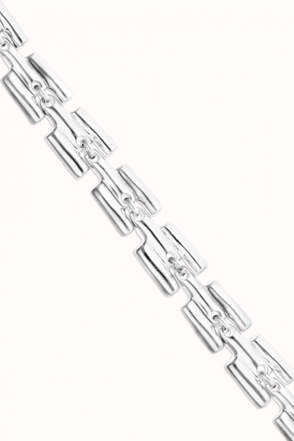 PULSERA DE ALEACIÓN DE METALES BAÑADA EN PLATA DE LEY CON ESLABONES Pulsera