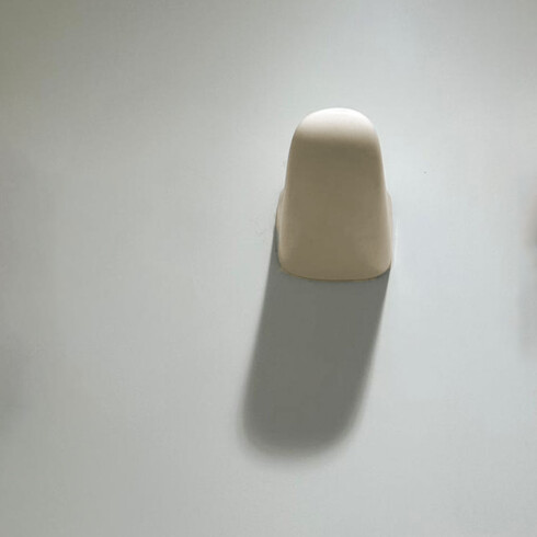 Percha De Loza Color Duna 40X135Mm 000