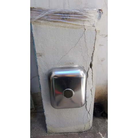 [OUTLET] Pileta Central de Acero Inoxidable y base en Hormigón Abollada 120 x 54 x 14,2 cm [OUTLET] Pileta Central de Acero Inoxidable y base en Hormigón Abollada 120 x 54 x 14,2 cm