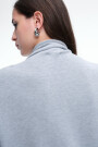 SWEATER CUELLO Gris