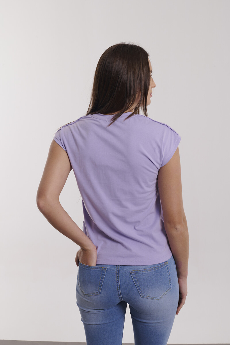 REMERA FABIANA LILA