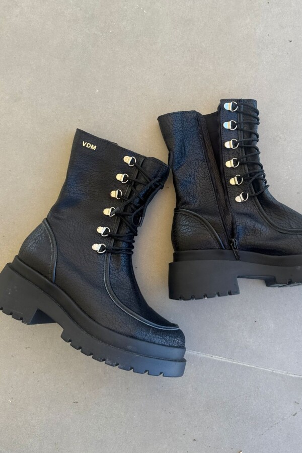 Storm Black