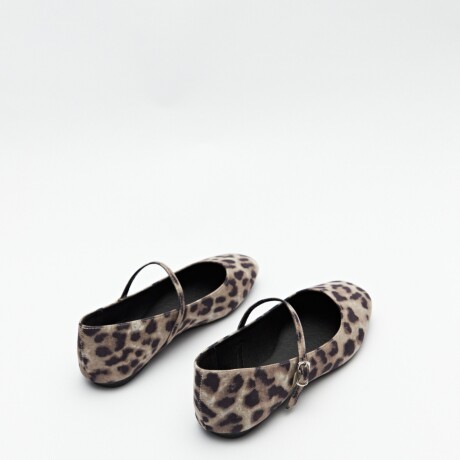 BALERINA WEEDERS PRINT Animal Print