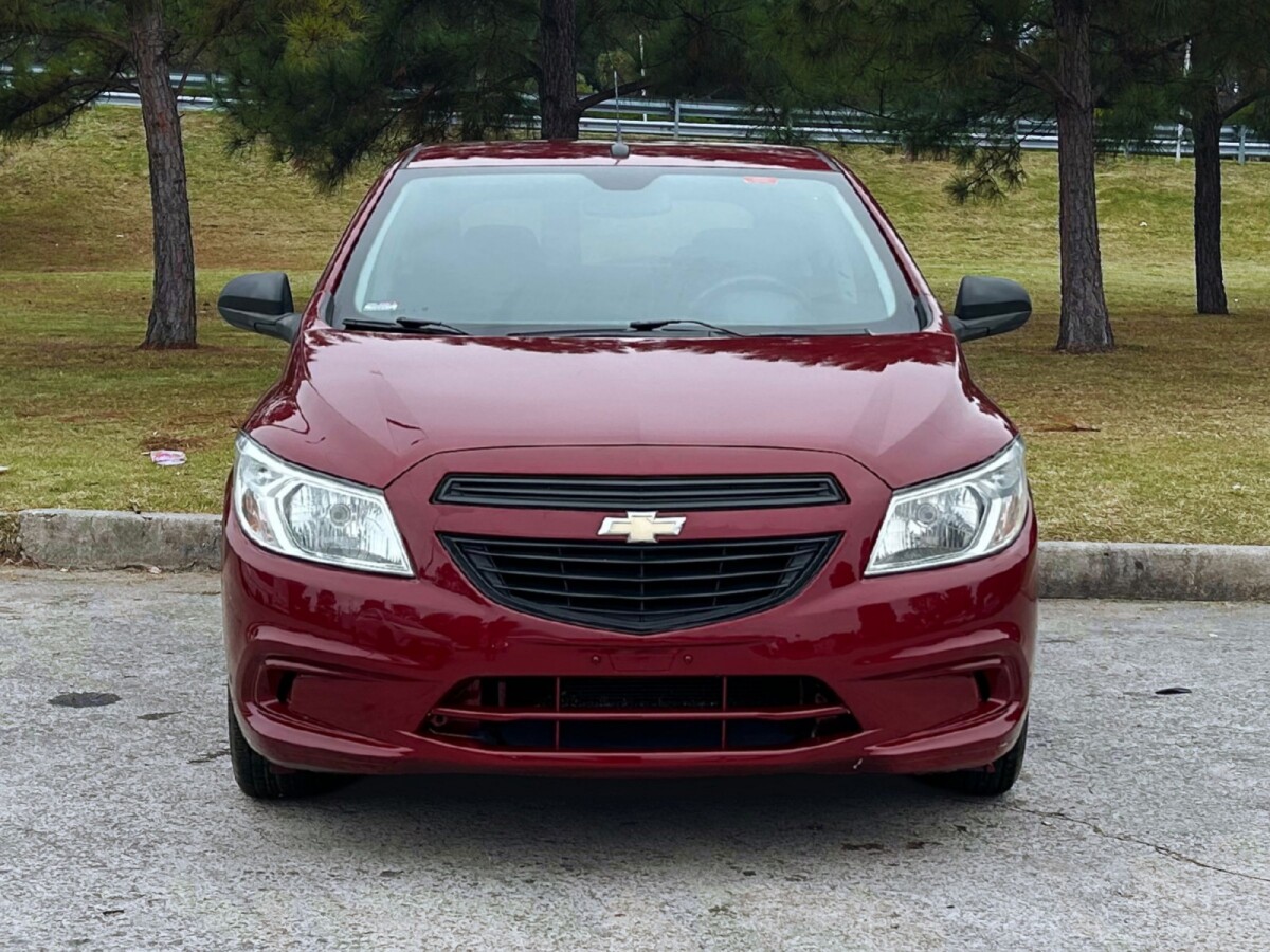 Chevrolet Onix Joy 1.0 Extra Full Permuta / Financia Chevrolet Onix Joy 1.0 Extra Full Permuta / Financia