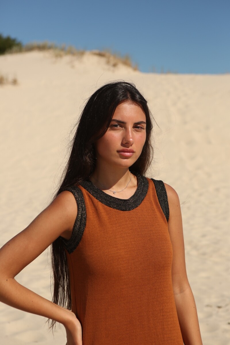 VESTIDO ACAI LONG KNIT Camel Y Negr