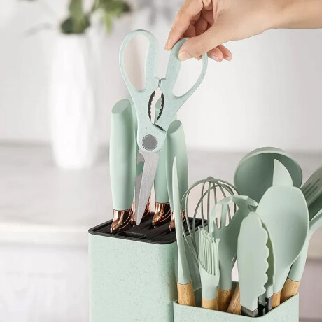 Set Cocina Menage 19Pz Utensillos Cuchillos Tabla c/Soporte Verde Claro