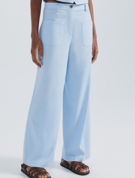 PANTALÓN RECTO CON BOLSILLOS AZUL