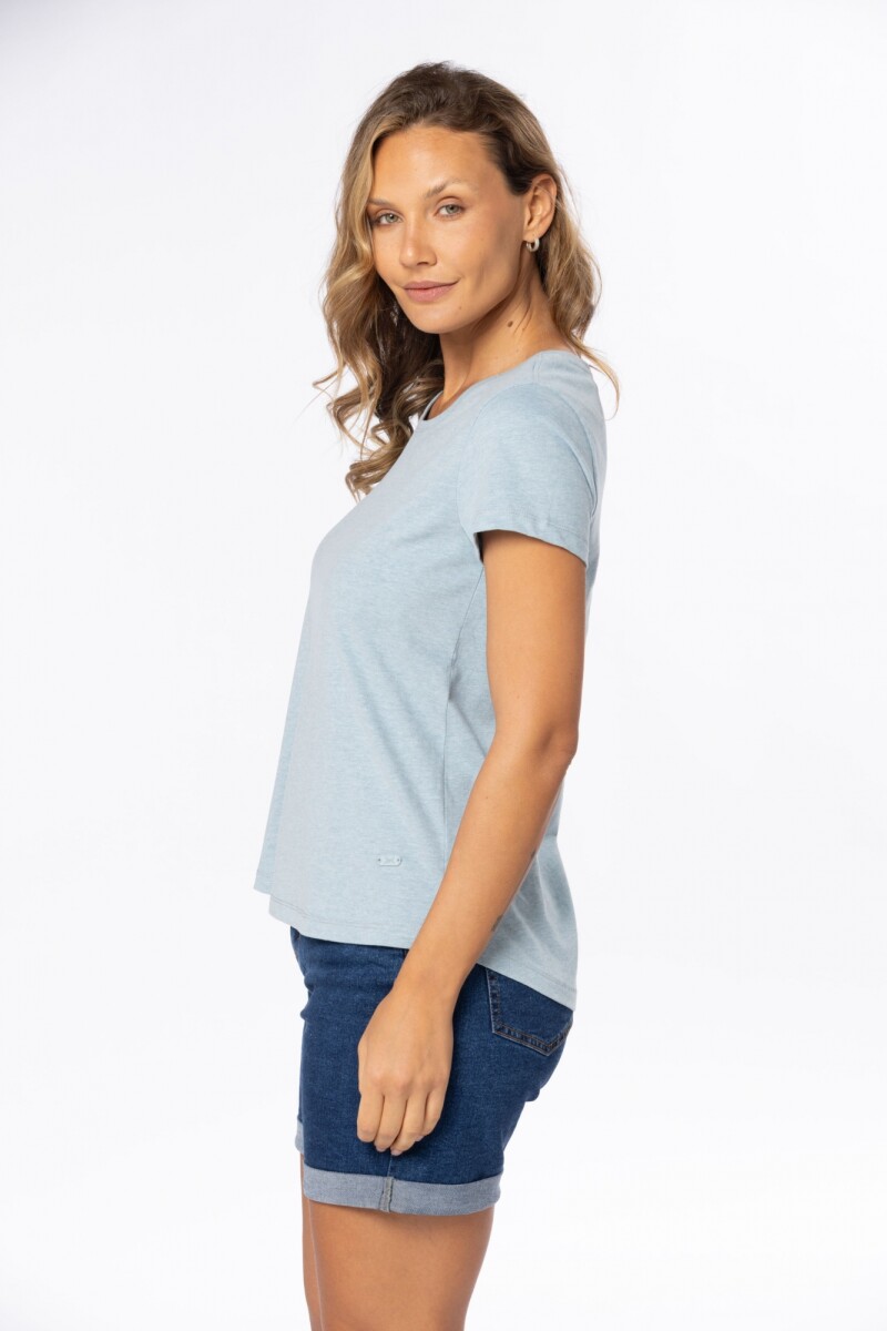 REMERA LISA - Celeste 