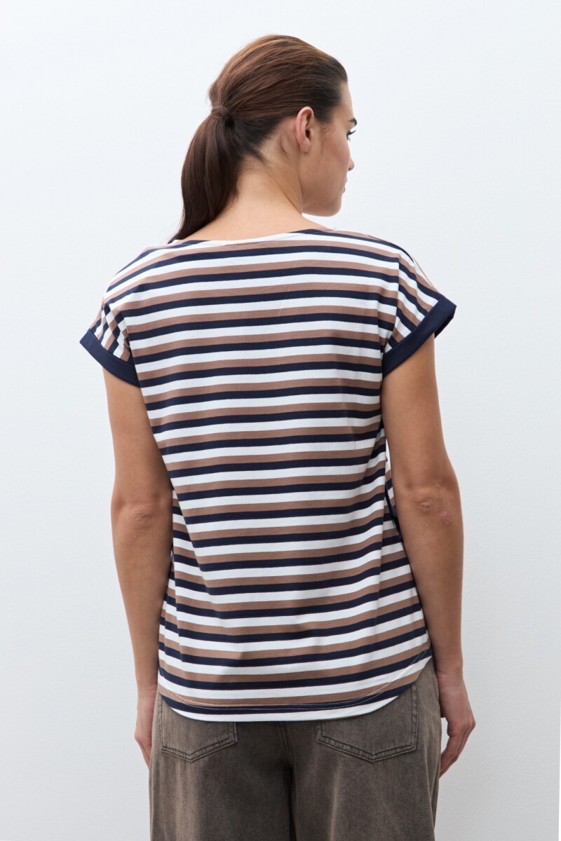 Remera rayada con botones azul marino