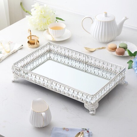 Bandeja Metálica Rectangular Espejada 38cm x 25cm Bandeja Metálica Rectangular Espejada 38cm x 25cm