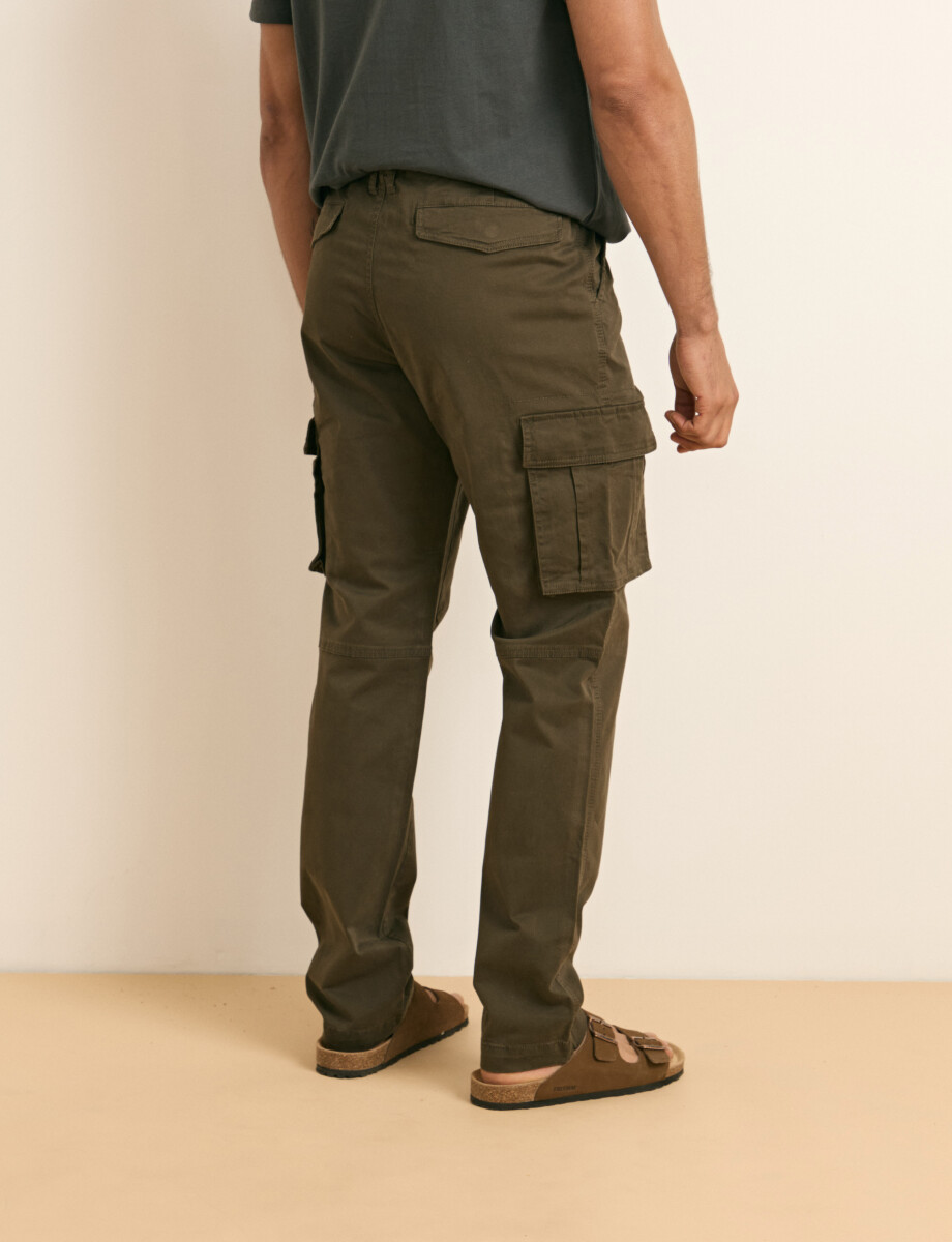 080562 PANTALON HARRY Oliva