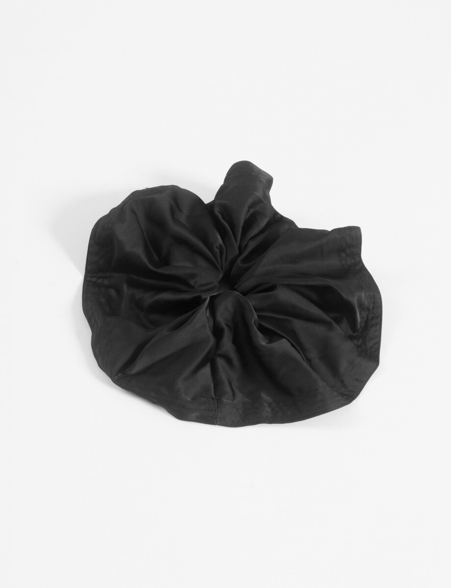 Gomita scrunchie oversized - negro 