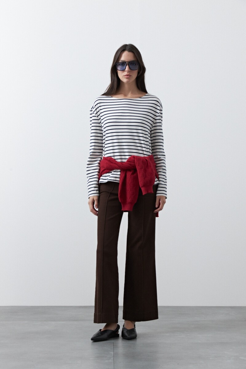 REMERA CHILA Azul Marino