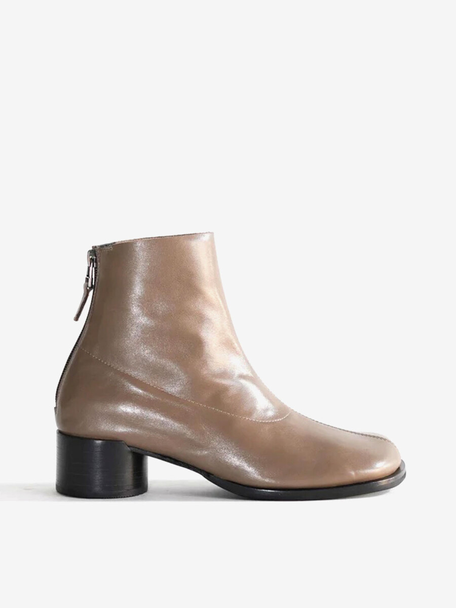 BOTA CORTA 