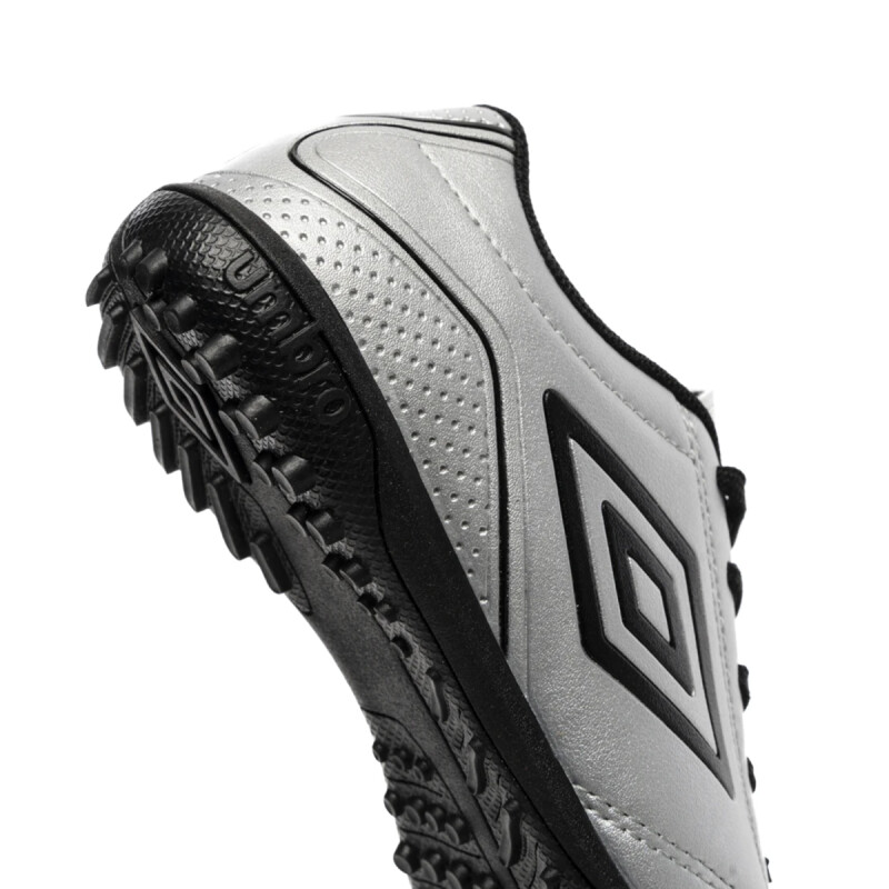 Championes Umbro de Fútbol 5 Classico II de Niños - 20206074 Gris-negro