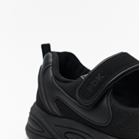 ZAPATILLA WILLEMINA Negro