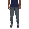 Pantalón New Balance Sport Essentials Woven Jogger Gris