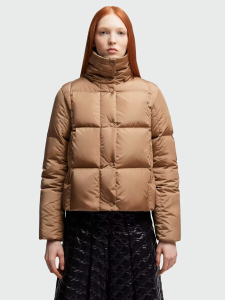 MONCLER - Campera de Plumas Castelnou Beige Claro
