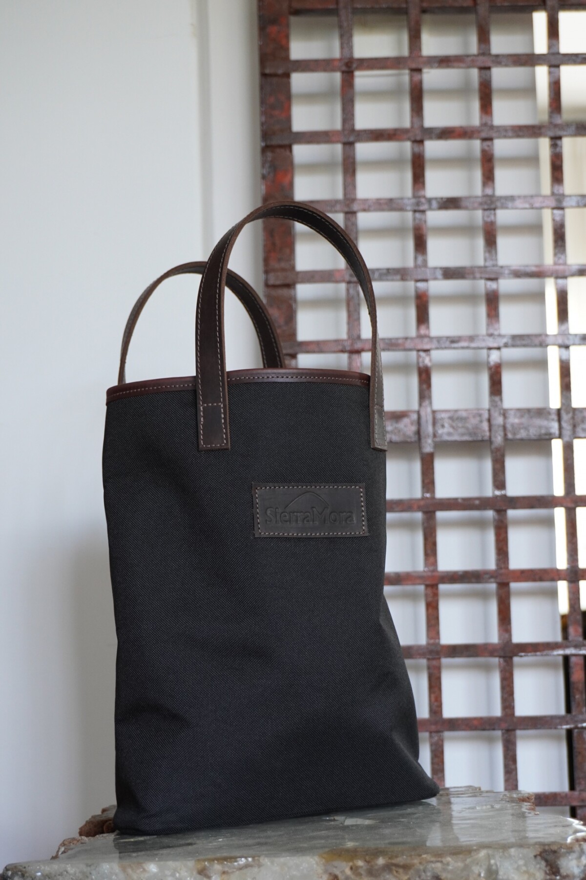 Matera Lona Chocolate / Negro