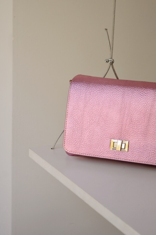 Cartera Gala Rosado Metalizado