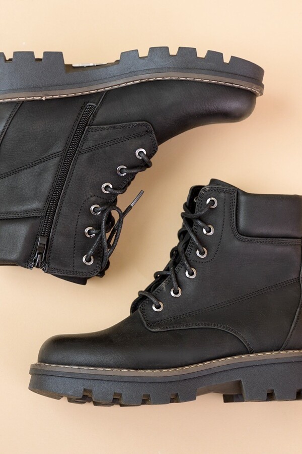 Bota Borcego. Negro