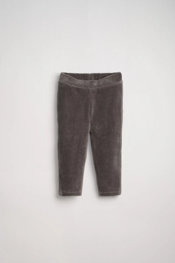 Calza pana Gris Oscuro