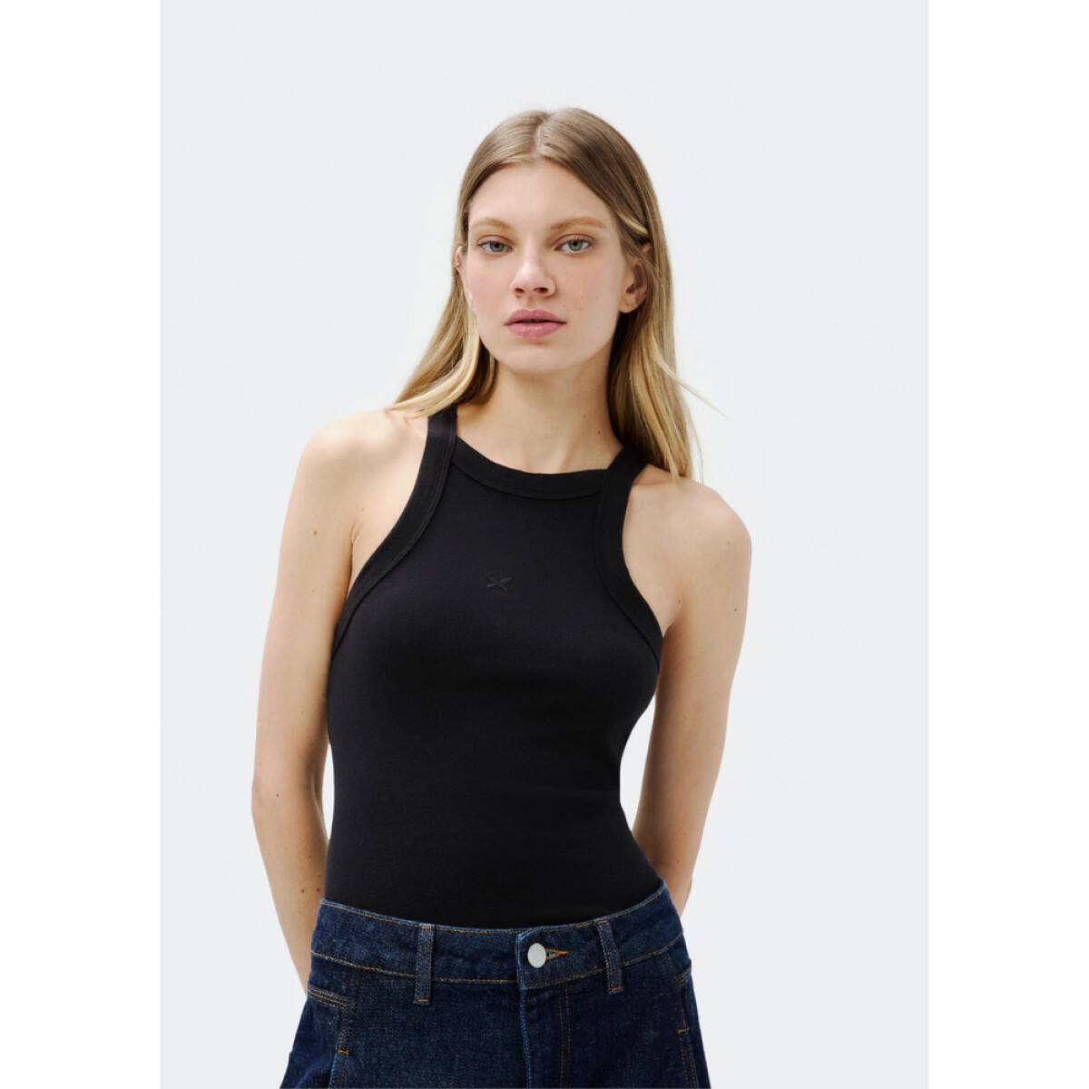 CAMISETA REGATA FEM - PRETO ESCURO 