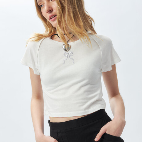 REMERA COQUETTE Crudo