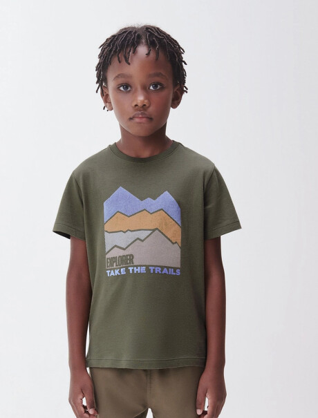 CAMISETA DE NIÑO MANGA CORTA ESTAMPADA VERDE
