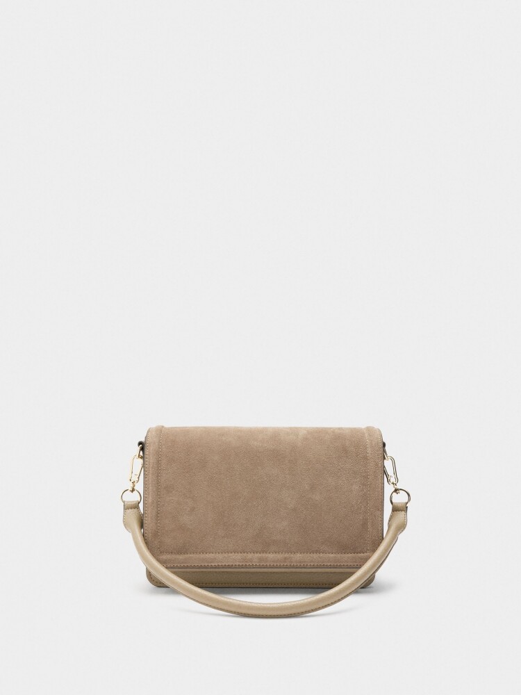 Bolso Bandolera Con Solapa Y Detalles De Piel taupe