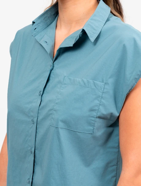 Camisa boxy lisa petroleo